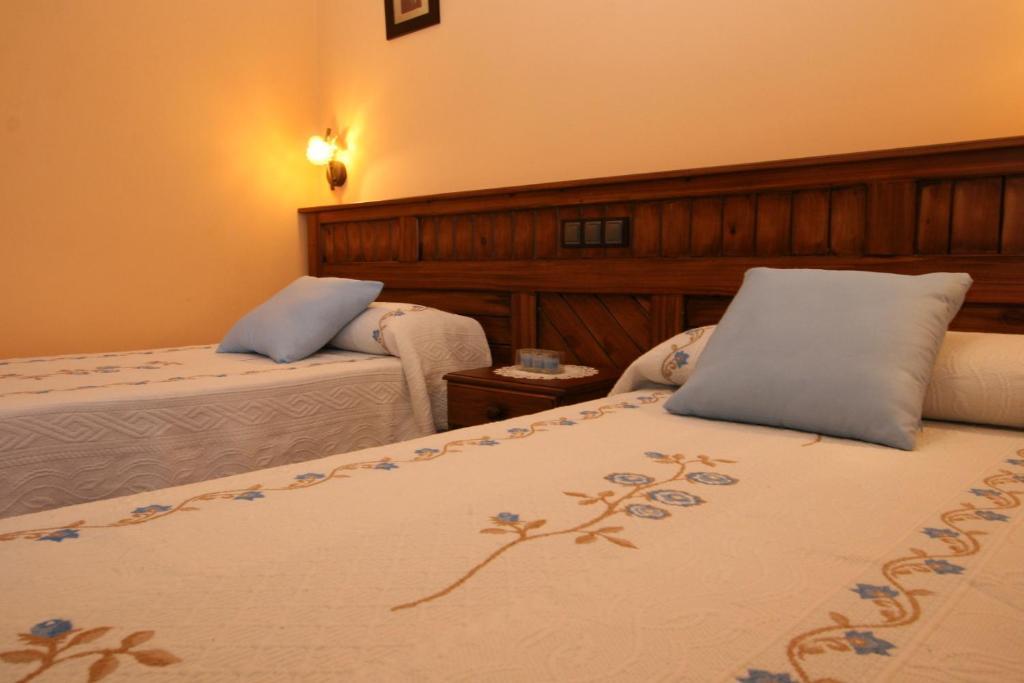 Apartamentos Toraya Hoz de Anero Room photo